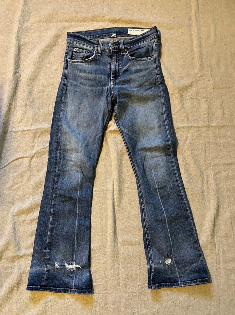 rag & bone 10" Crop Flare Jeans in Vale Wash – Size 26 (Tag 25)